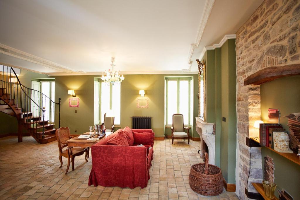 Le Clos Sainte-Marguerite Beaune  Bilik gambar