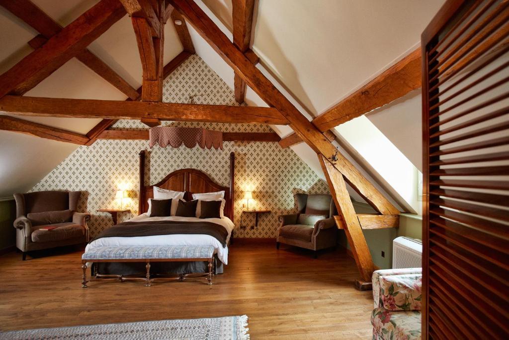 Le Clos Sainte-Marguerite Beaune  Bilik gambar