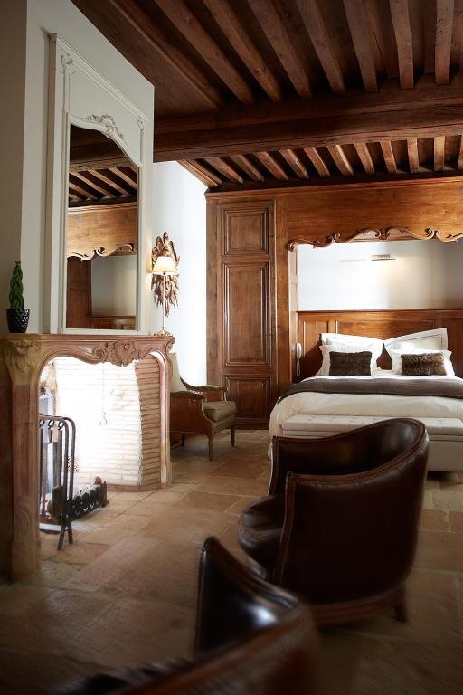 Le Clos Sainte-Marguerite Beaune  Bilik gambar